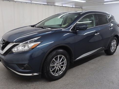Used 2017 Nissan Murano SL w/ SL Technology Package AWD/4WD image 3