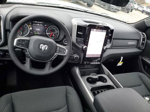 New 2026 RAM 1500 4x4 Crew Cab image 6