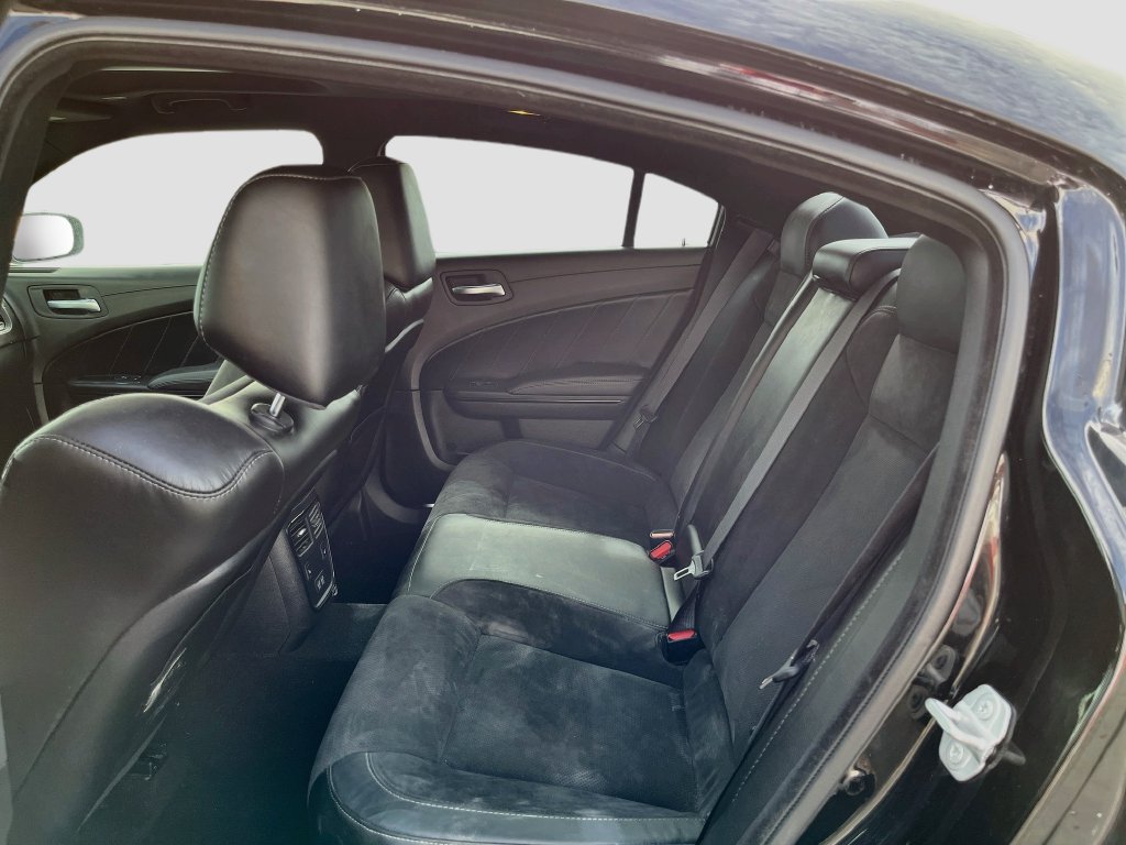 Used 2022 Dodge Charger R/T w/ Plus Group RWD image 25