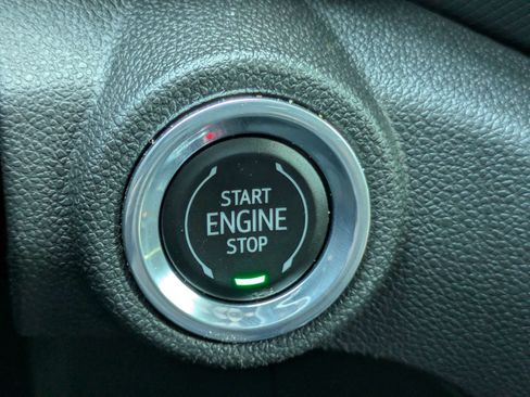 Certified 2023 Chevrolet TrailBlazer RS FWD image 21