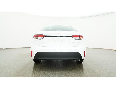 New 2026 Toyota Corolla LE image 23