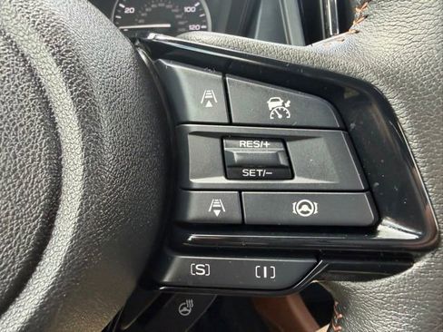 Used 2025 Subaru Forester Touring AWD/4WD image 14