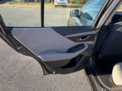 Used 2021 Subaru Legacy Premium image 13