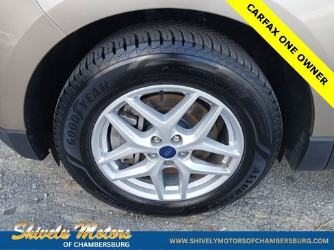 Used 2021 Ford Edge SEL w/ Convenience Package image 2