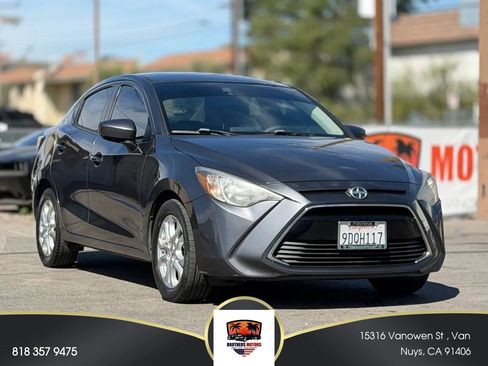 Used 2016 Scion iA FWD image 1