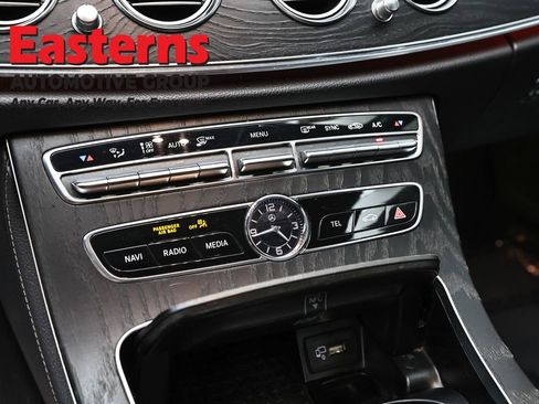 Used 2020 Mercedes-Benz E 350 4MATIC Sedan w/ Parking Assistance Package image 19