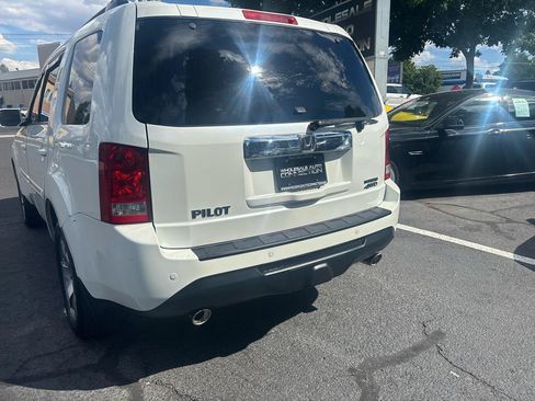Used 2014 Honda Pilot Touring image 4