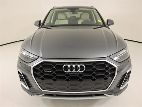 Certified 2025 Audi Q5 2.0T Premium Plus w/ Premium Plus Package image 8