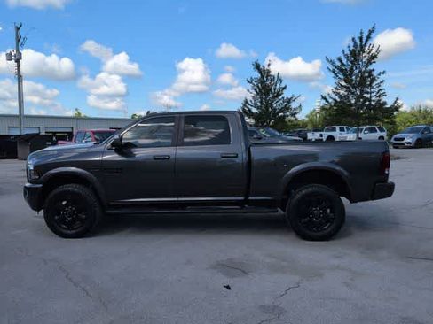 Used 2018 RAM 2500 Laramie w/ Sport Appearance Group AWD/4WD image 5