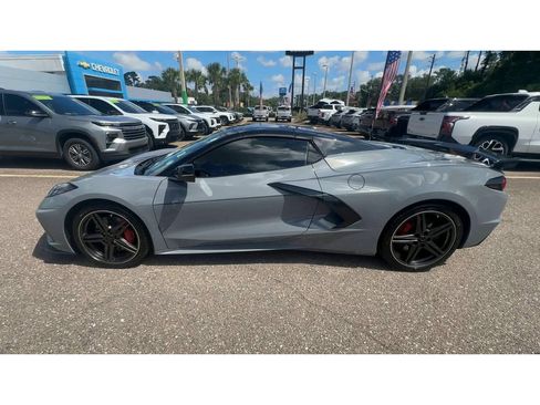 Used 2025 Chevrolet Corvette Stingray Premium Conv w/ Z51 Performance Package RWD image 5