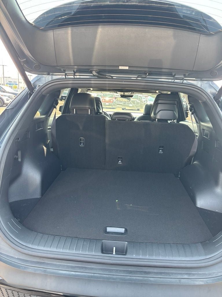 Used 2025 Kia Sportage X-Line AWD/4WD image 34