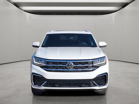Used 2021 Volkswagen Atlas Cross Sport SE FWD image 6
