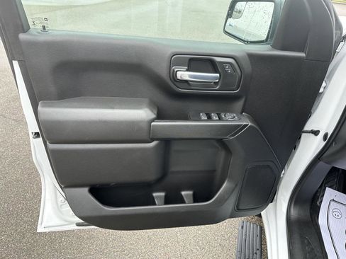 Used 2023 GMC Sierra 1500 Pro w/ Fleet Convenience Package image 14