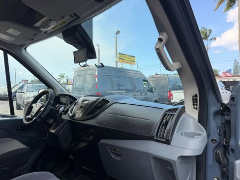 Used 2019 Ford Transit 250 148 High Roof Extended RWD image 17