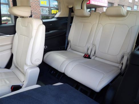 Used 2021 Jeep Grand Cherokee L Limited image 12