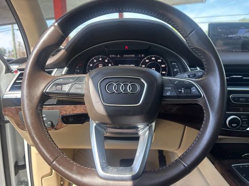 Used 2019 Audi Q7 3.0T Premium Plus w/ Premium Plus Package image 10
