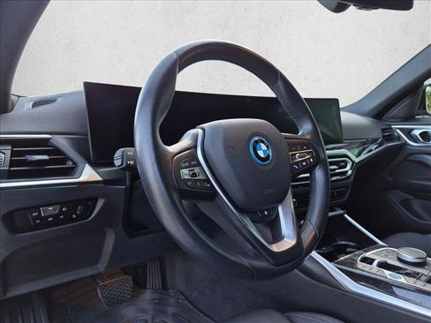 Used 2023 BMW i4 eDrive35 w/ Premium Package RWD image 9