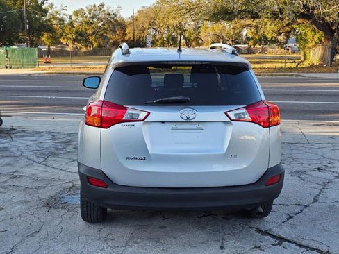 Used 2014 Toyota RAV4 LE image 7