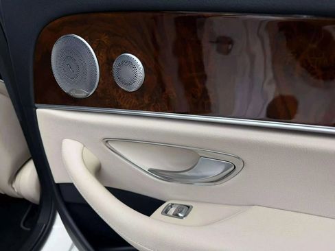 Used 2017 Mercedes-Benz E 300 4MATIC image 14