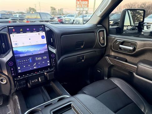 Used 2021 Chevrolet Silverado 2500 LTZ w/ LTZ Plus Package image 26