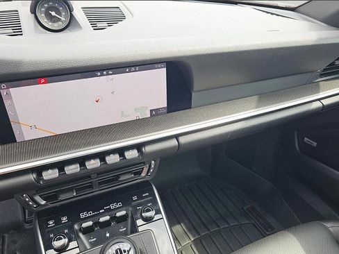 Used 2020 Porsche 911 Carrera S image 17