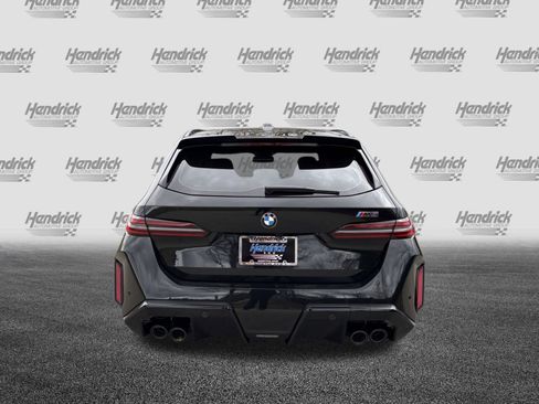 New 2026 BMW M5 Touring AWD/4WD image 9