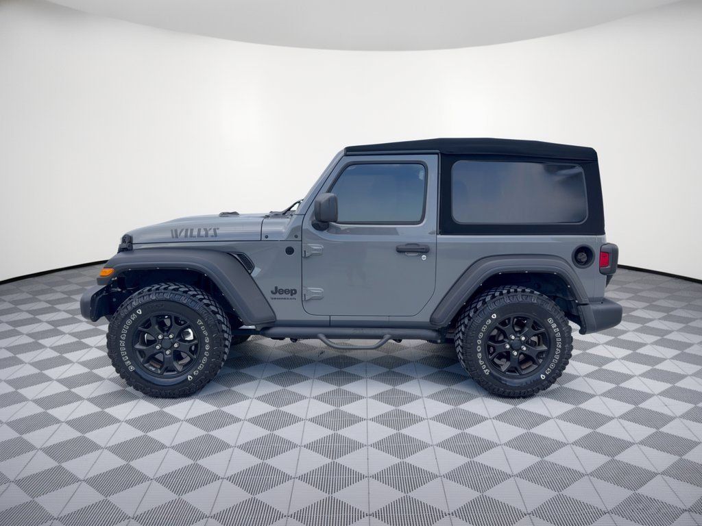 Used 2022 Jeep Wrangler Sport AWD/4WD image 2