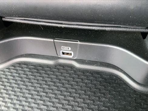 Used 2020 RAM 1500 Lone Star RWD image 32