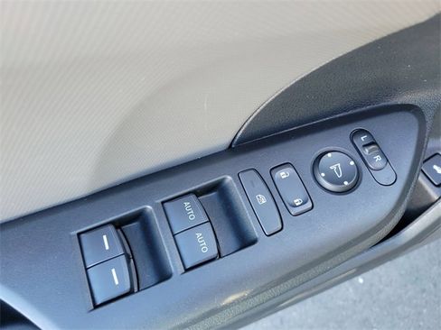 Certified 2019 Honda Civic LX image 18