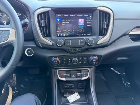 Used 2023 GMC Terrain Denali AWD/4WD image 19