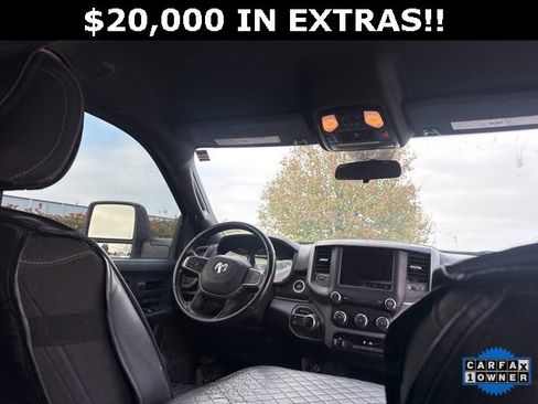 Used 2024 RAM 3500 Tradesman w/ Chrome Appearance Group image 32