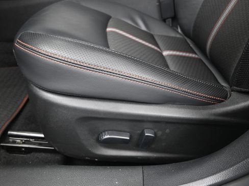 Certified 2025 Nissan Altima 2.5 SR FWD image 10