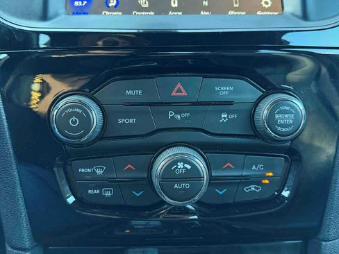 Used 2021 Chrysler 300 S RWD image 16