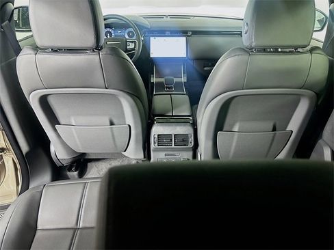 New 2026 Land Rover Range Rover Velar Dynamic SE image 24