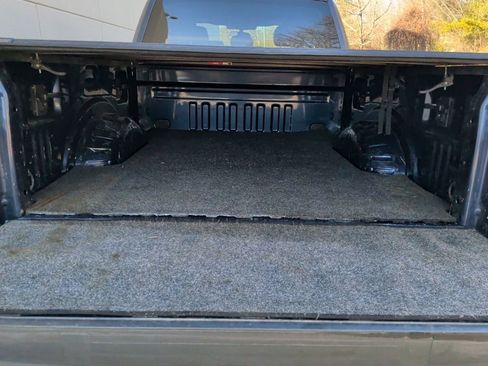 Used 2020 Ford F250 XLT w/ Snow Plow Prep Package image 9