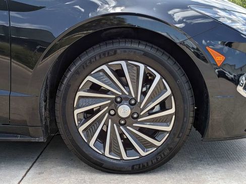 Used 2023 Hyundai Sonata SEL w/ Cargo Package FWD image 12