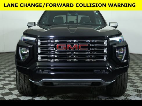 Used 2023 GMC Canyon Denali image 13
