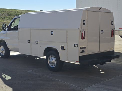 New 2025 Ford E-350 and Econoline 350 Super Duty w/ Power Equipment Group image 6