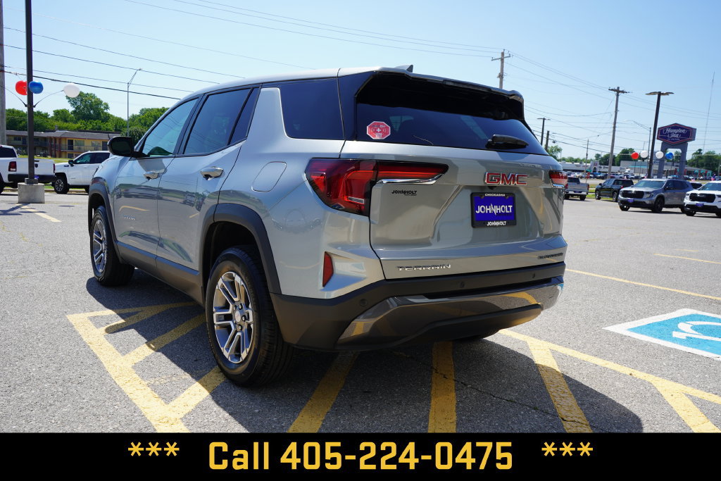 Used 2026 GMC Terrain Elevation FWD image 11