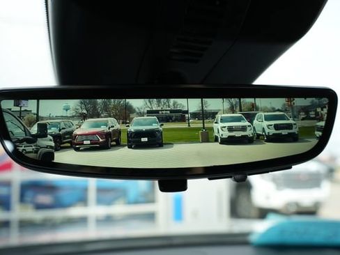 New 2026 Buick Enclave Sport Touring w/ Power Package AWD/4WD image 32