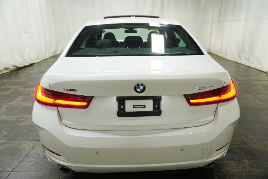 Used 2023 BMW 330i xDrive Sedan w/ Driving Assistance Package AWD/4WD image 4