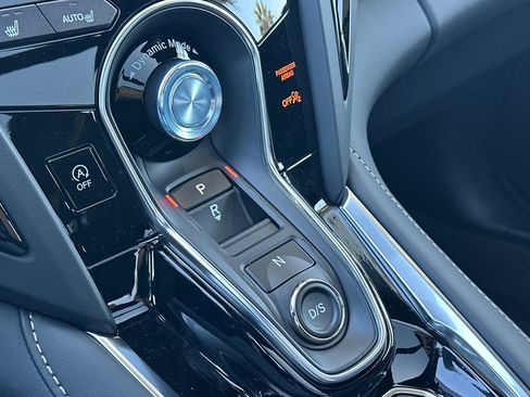 New 2025 Acura RDX SH-AWD image 24