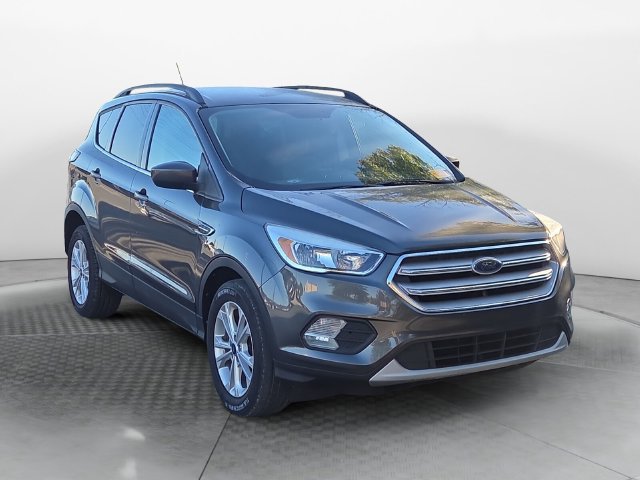 Used 2018 Ford Escape SE w/ SE Sync 3 Package FWD image 7