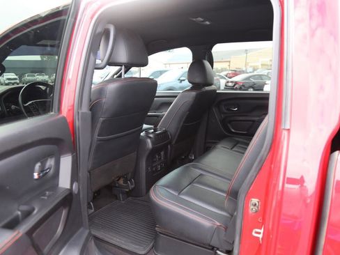 Used 2021 Nissan Titan PRO-4X w/ Pro-4x Convenience Package image 21