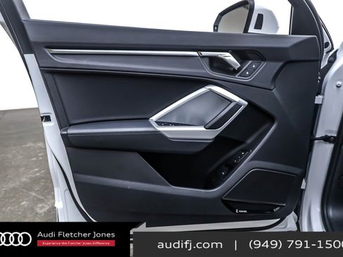 Used 2025 Audi Q3 2.0T Premium Plus image 21