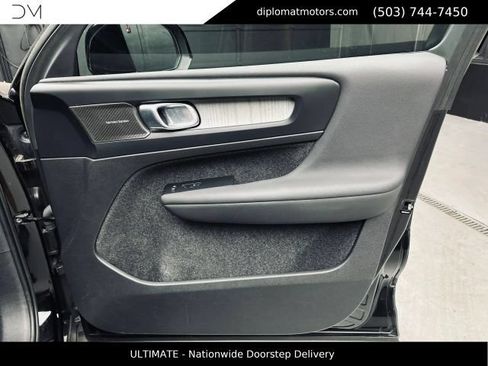 Used 2023 Volvo XC40 B5 Ultimate AWD/4WD image 26