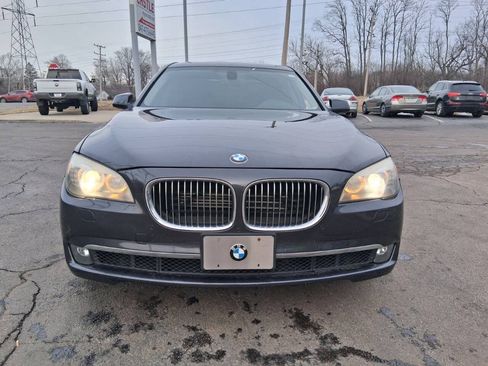 Used 2012 BMW 750Li xDrive AWD/4WD image 2