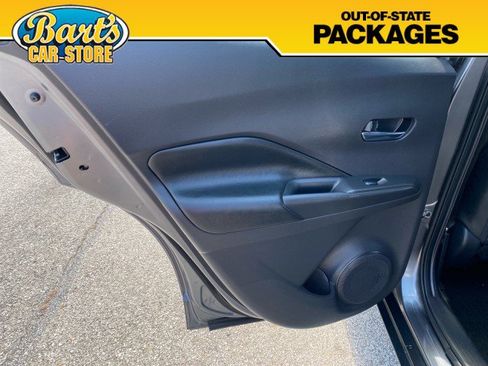 Used 2020 Nissan Kicks SR w/ SR Premium Package FWD image 17