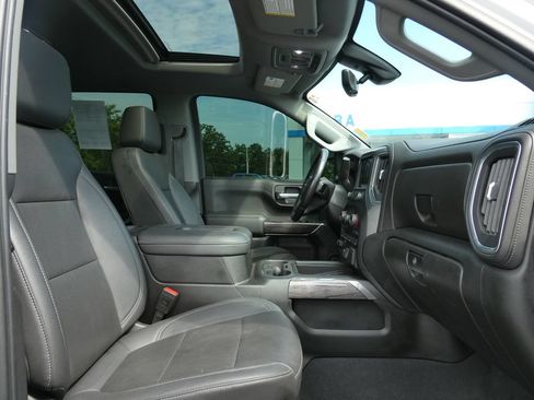 Certified 2021 Chevrolet Silverado 1500 LTZ w/ Technology Package AWD/4WD image 14