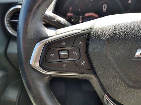 Used 2024 Chevrolet Trax ACTIV w/ Sunroof Package FWD image 13